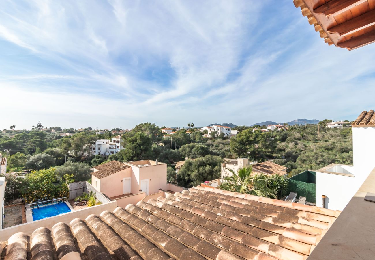 Chalet in Cala Murada - Haus mit privatem Pool in Meeresnähe