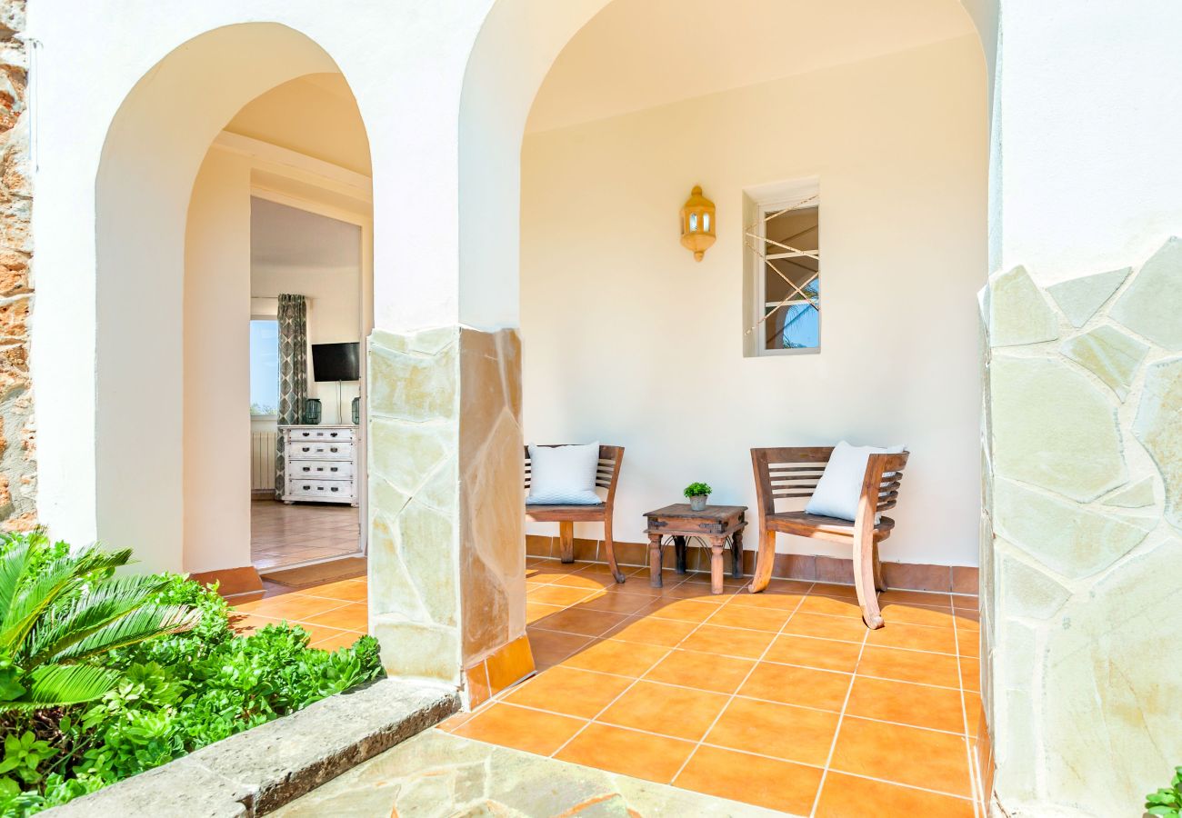 Villa in Santanyi - Can Flores Villa  Ferienhaus mit Pool perfekt für einen entspannten Urlaub nahe Cala Santanyi