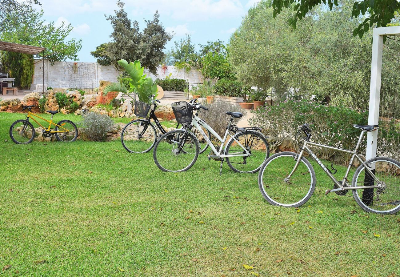 Finca in Manacor - Son Fonto 097 wunderschöne Finca mit privatem Pool, Garten, Spielplatz, Fahrrädern und Klimaanlage