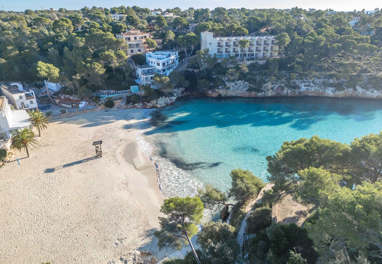 Ferienwohnung in Cala Santanyi - Sa Trona Beach House Ferienhaus mit Blick auf Cala Santanyi nur wenige Schritte vom Strand entfernt