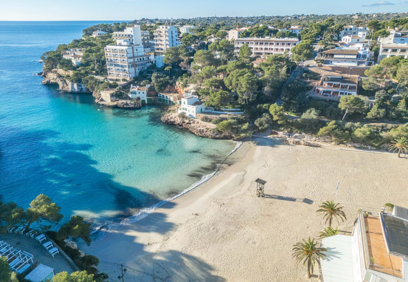 Ferienwohnung in Cala Santanyi - Sa Trona Beach House Ferienhaus mit Blick auf Cala Santanyi nur wenige Schritte vom Strand entfernt