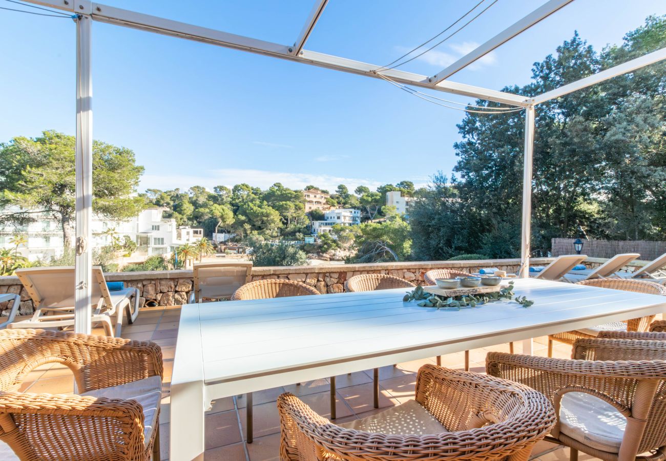 Ferienwohnung in Cala Santanyi - Sa Trona Beach House Ferienhaus mit Blick auf Cala Santanyi nur wenige Schritte vom Strand entfernt