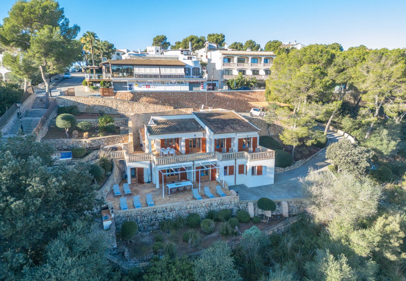 Ferienwohnung in Cala Santanyi - Sa Trona Beach House Ferienhaus mit Blick auf Cala Santanyi nur wenige Schritte vom Strand entfernt