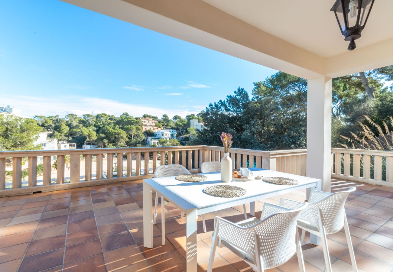 Ferienwohnung in Cala Santanyi - Sa Trona Beach House Ferienhaus mit Blick auf Cala Santanyi nur wenige Schritte vom Strand entfernt