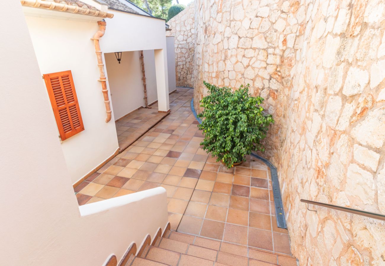 Ferienwohnung in Cala Santanyi - Sa Trona Beach House Ferienhaus mit Blick auf Cala Santanyi nur wenige Schritte vom Strand entfernt