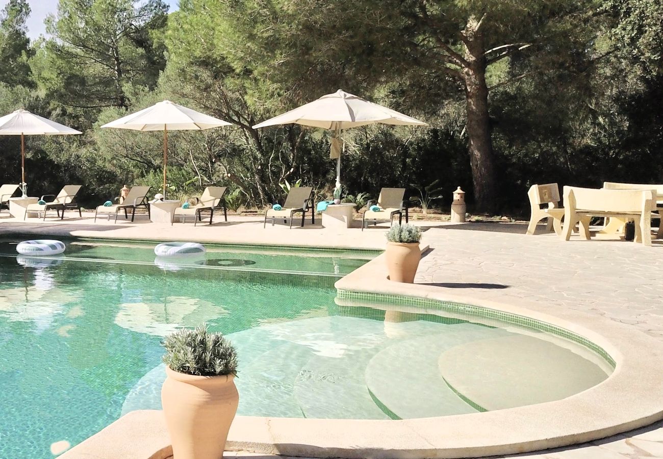 Finca in Portocolom - Pine Tree House Espiga » Quiet place to relax