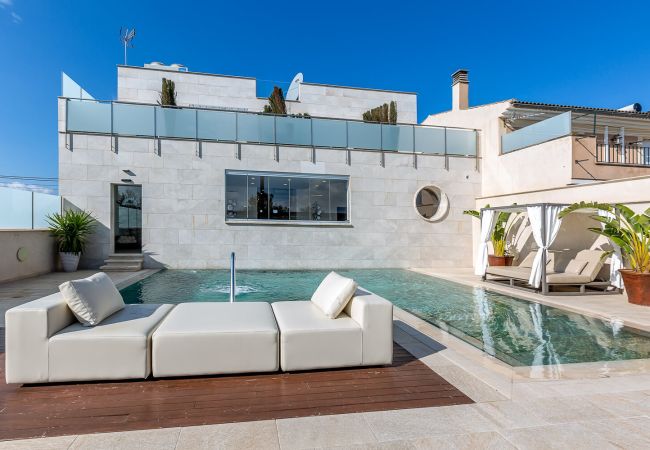  in Palma  - Rainbow Home Mallorca großes Ferienhaus mit Pool nahe Palma für bis zu 14 Gäste