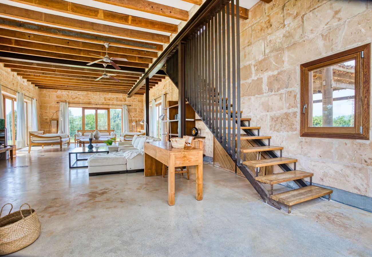 Finca en Campos - Son Coranta casa vacacional con estilo rústico y piscina en un entorno tranquilo y natural en Campos