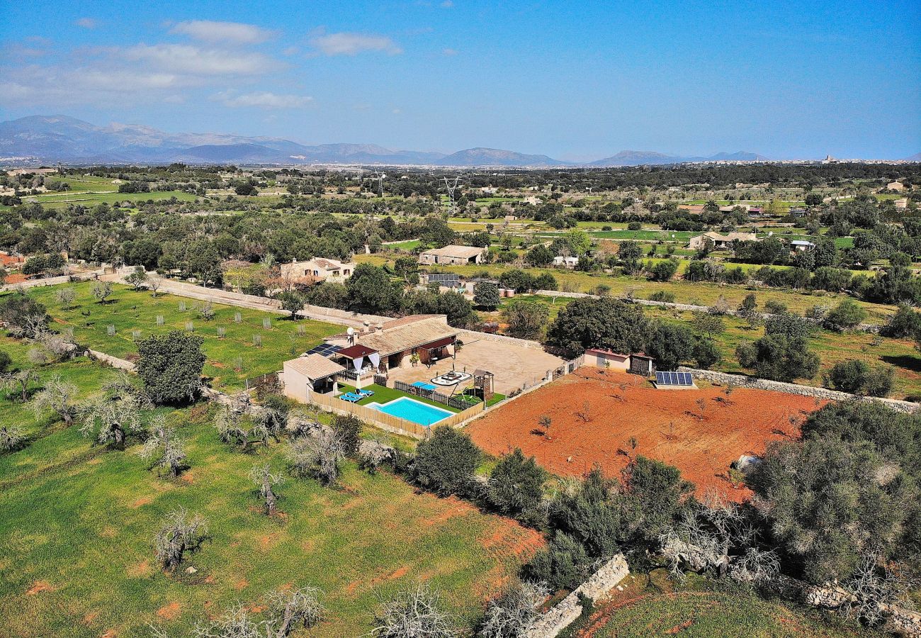 Finca en Llubi - Son Sitges 139 acogedora finca con piscina privada, zona infantil, terraza y barbacoa