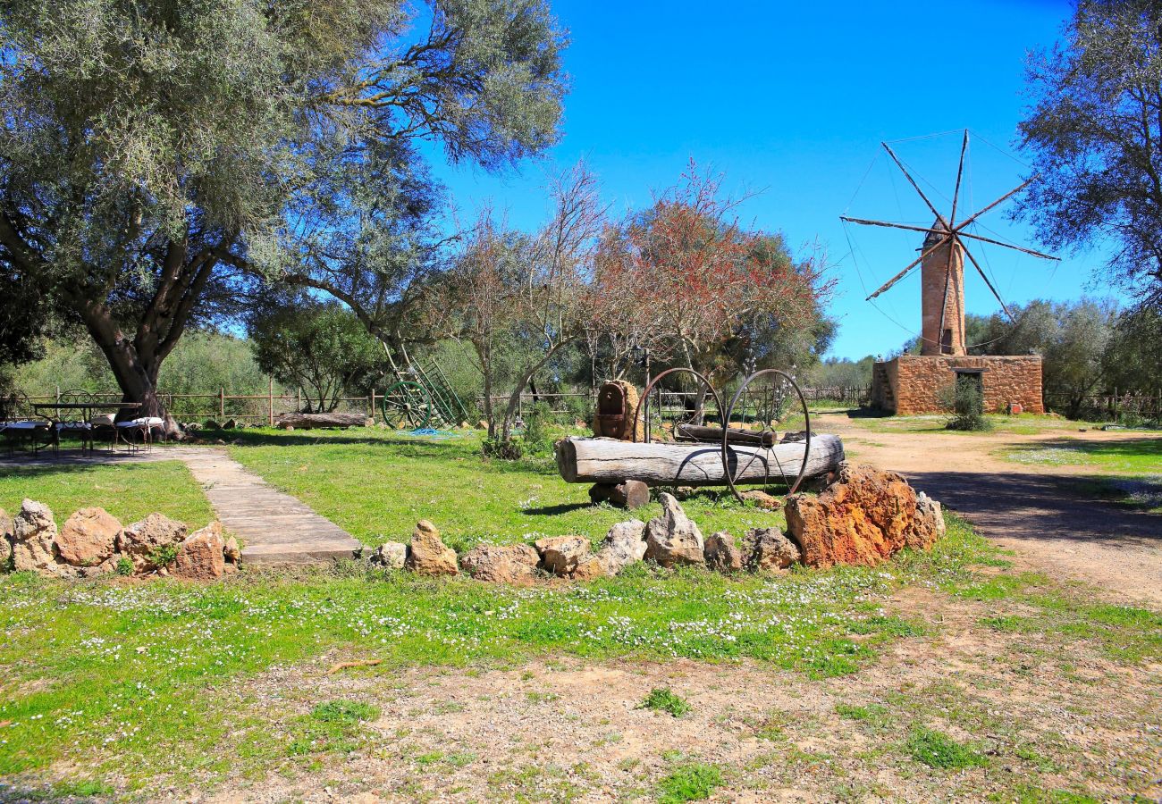 Finca en Son Serra de Marina - Sa Cabaneta 235 tradicional finca con piscina privada, jardín, barbacoa y WiFi