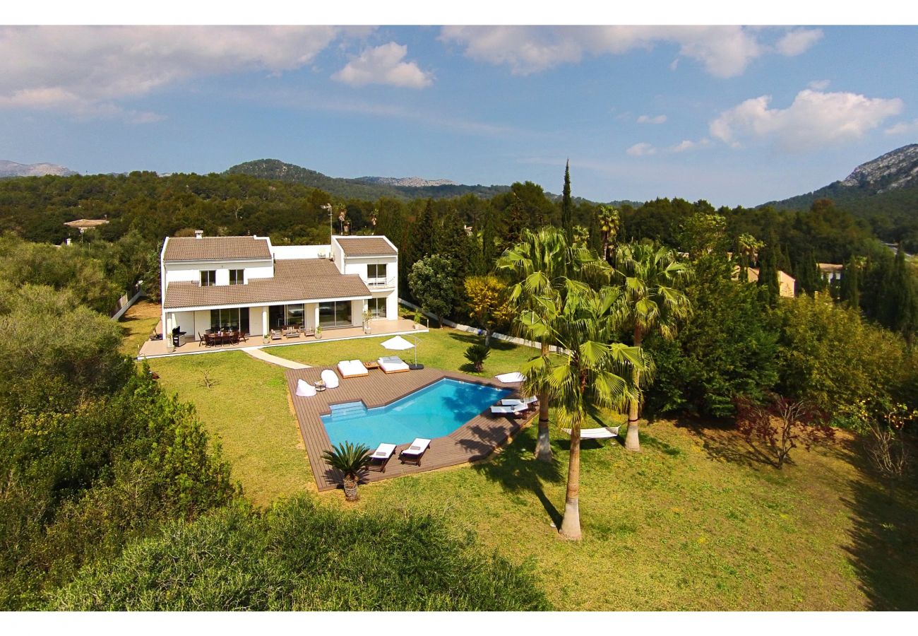 Villa en Pollensa - Modern Palmeras