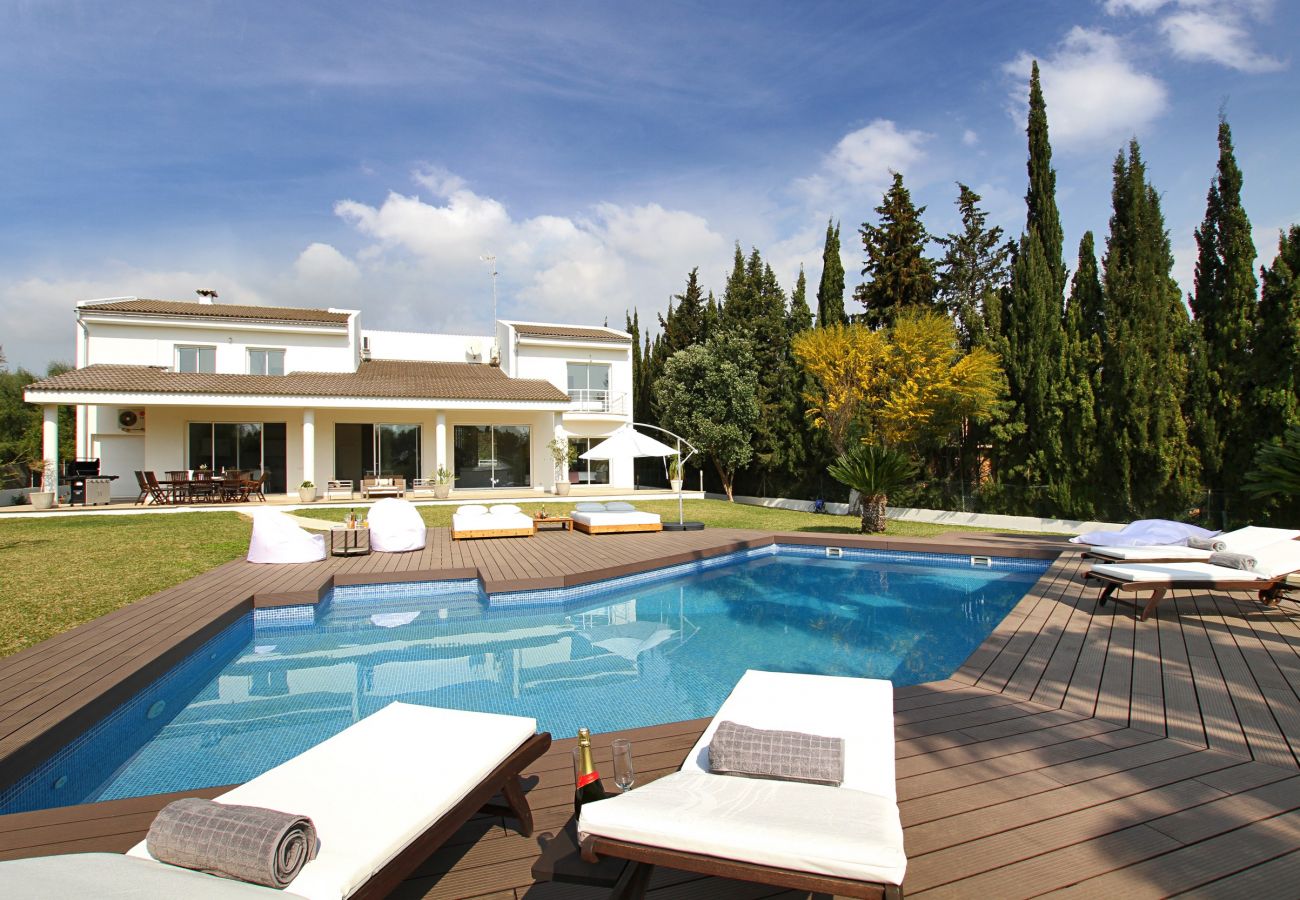 Villa en Pollensa - Modern Palmeras