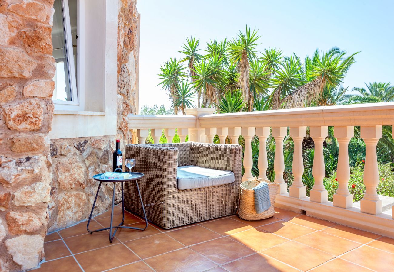 Villa in Santanyi - Can Flores Villa  holiday house with pool perfect for a relaxing vacation near Cala Santanyi