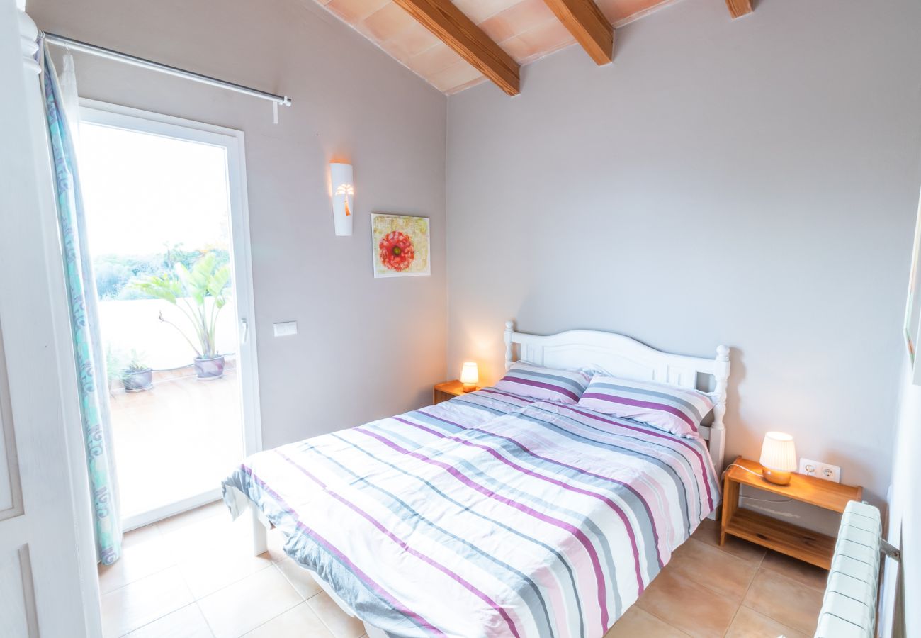 Villa in Santanyi - Can Flores Villa  holiday house with pool perfect for a relaxing vacation near Cala Santanyi