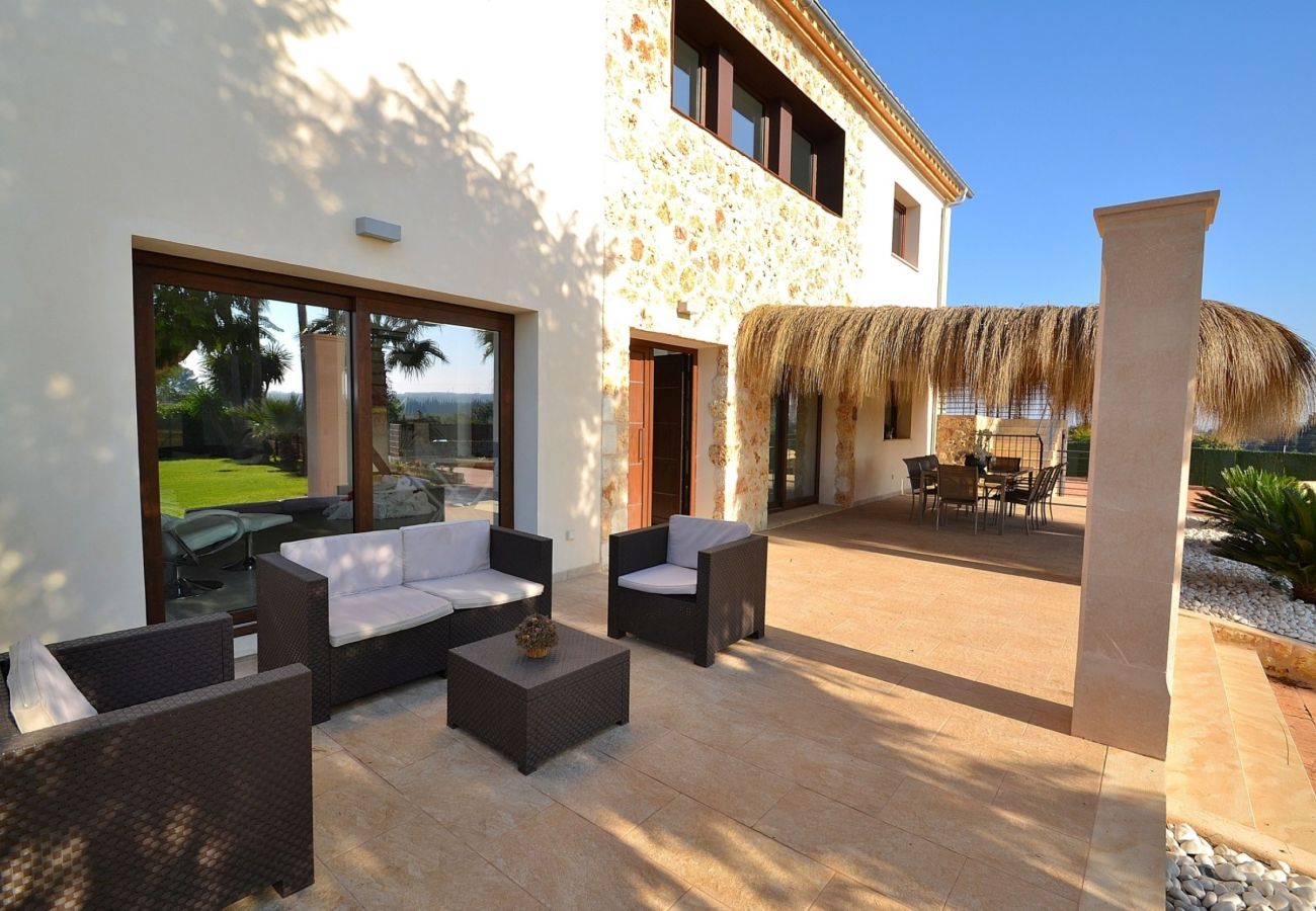 Country house in Muro - Son Sastre 024 luxurious villa with large swimming pool, air conditioning, garden and terrace