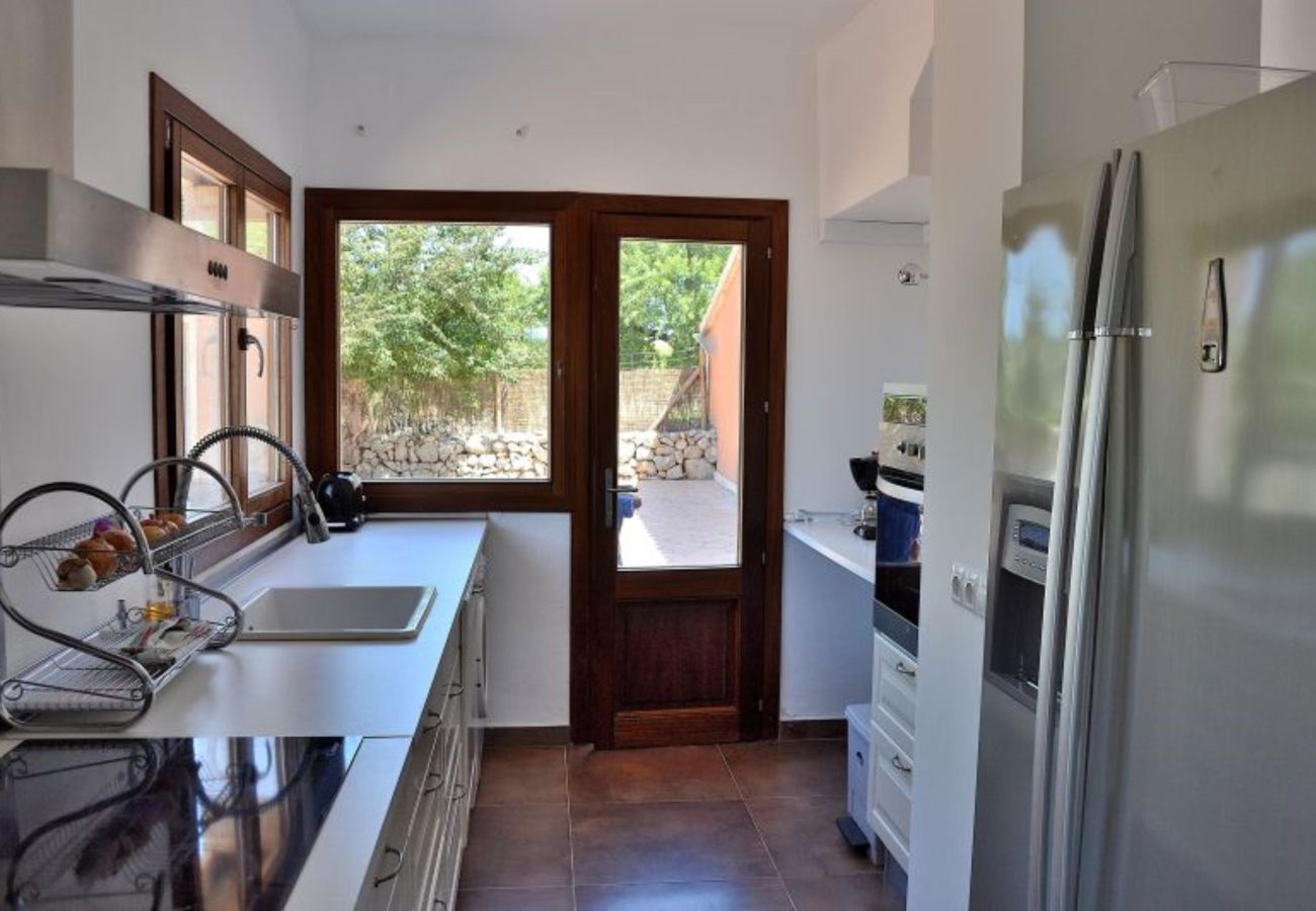 spacious kitchen, holiday rental, mallorca