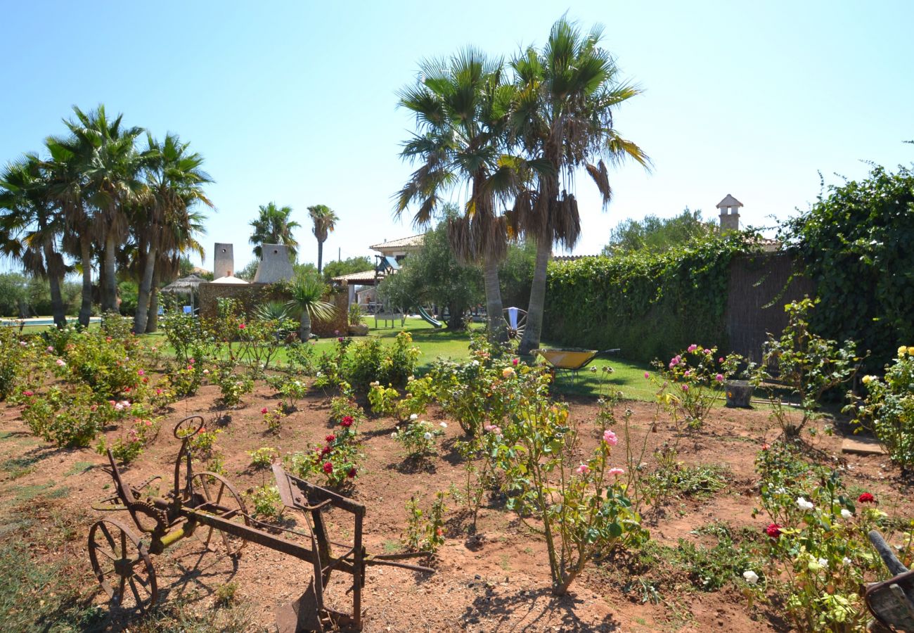 Country house in Muro - Can Gamundí 052 fantastic finca with private swimming pool, playground, air conditioning and barbecue