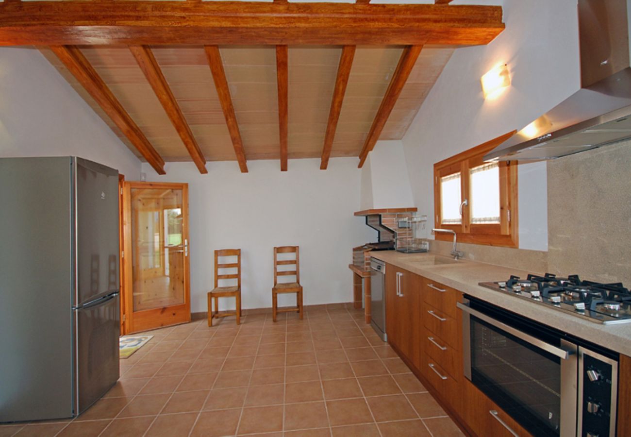 Country house in Muro - Vinagrella 158 magnificent finca with private pool, large garden, air conditioning and barbecue