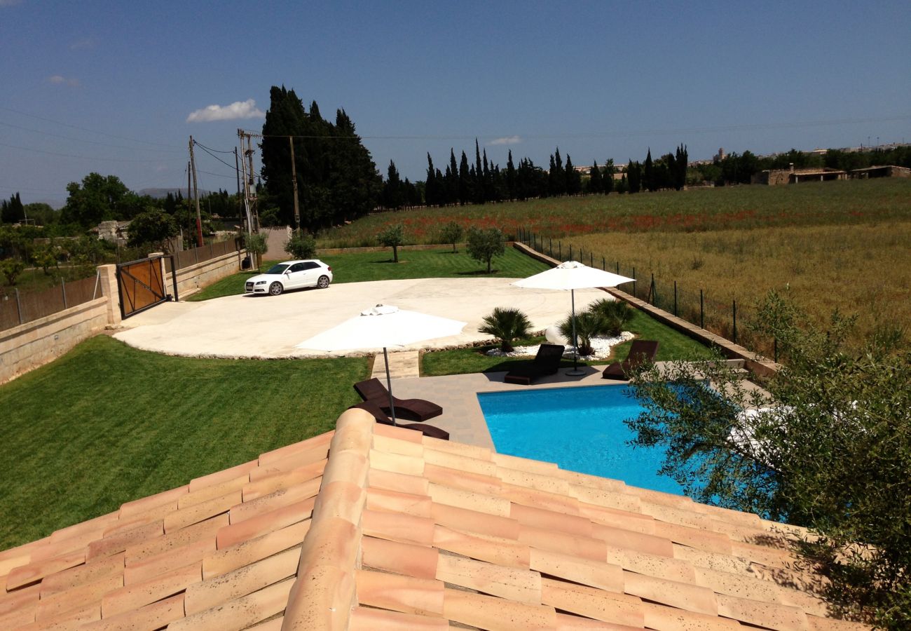 Country house in Muro - Vinagrella 158 magnificent finca with private pool, large garden, air conditioning and barbecue