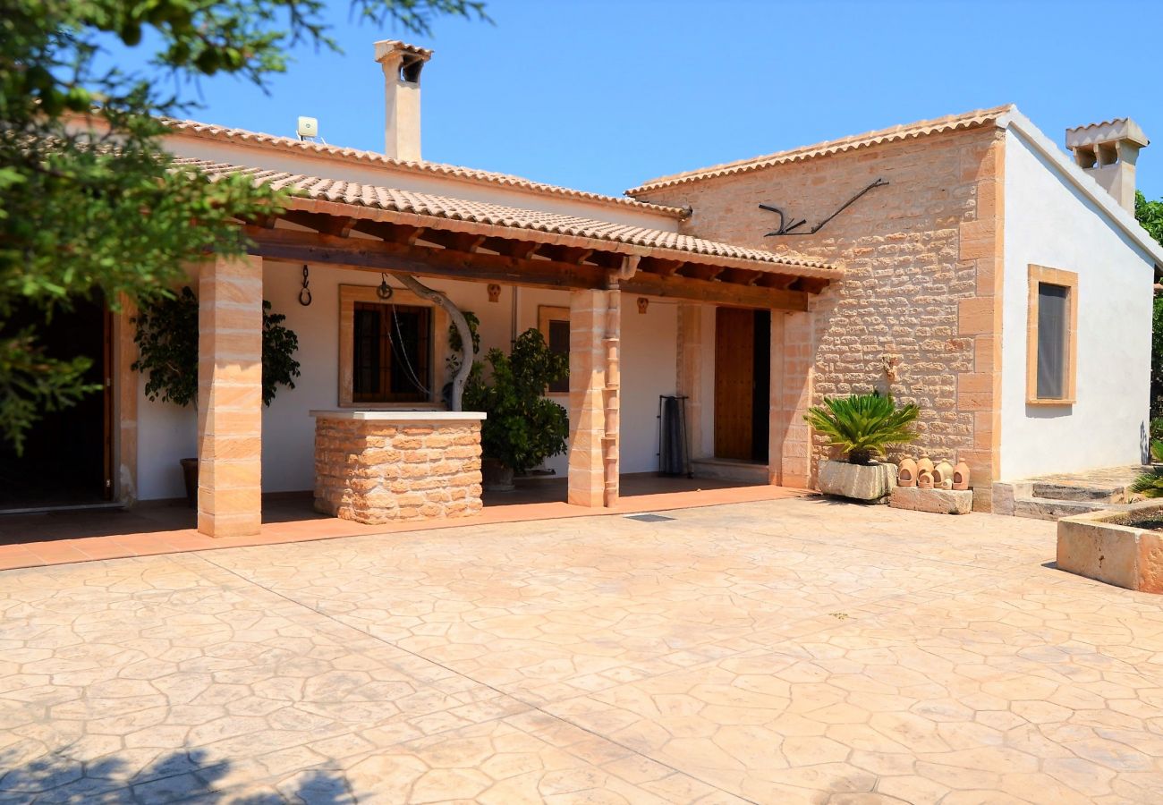 From 100 € per day you can rent your villa in Mallorca