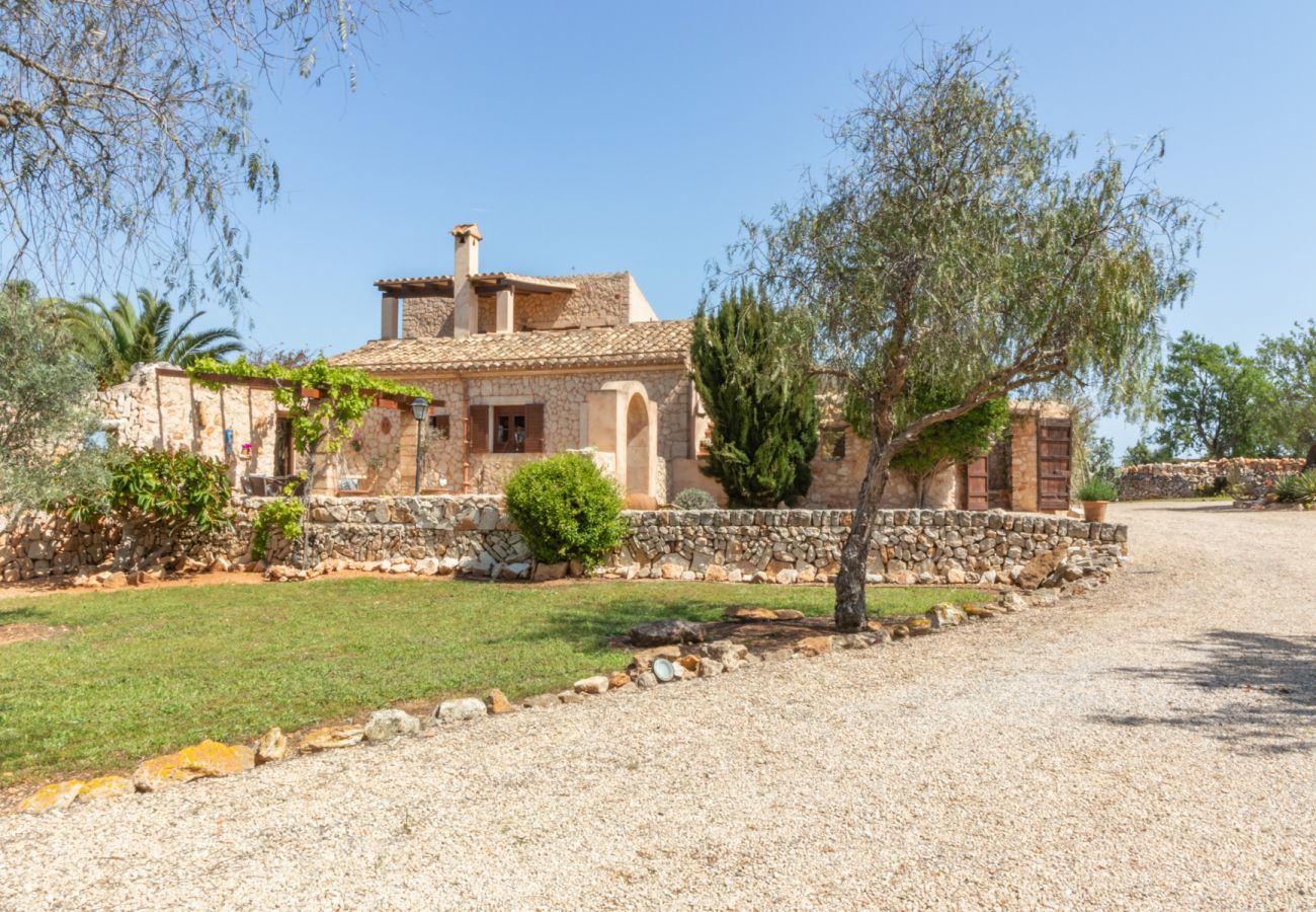 Country house in Santanyi - Finca Aries »