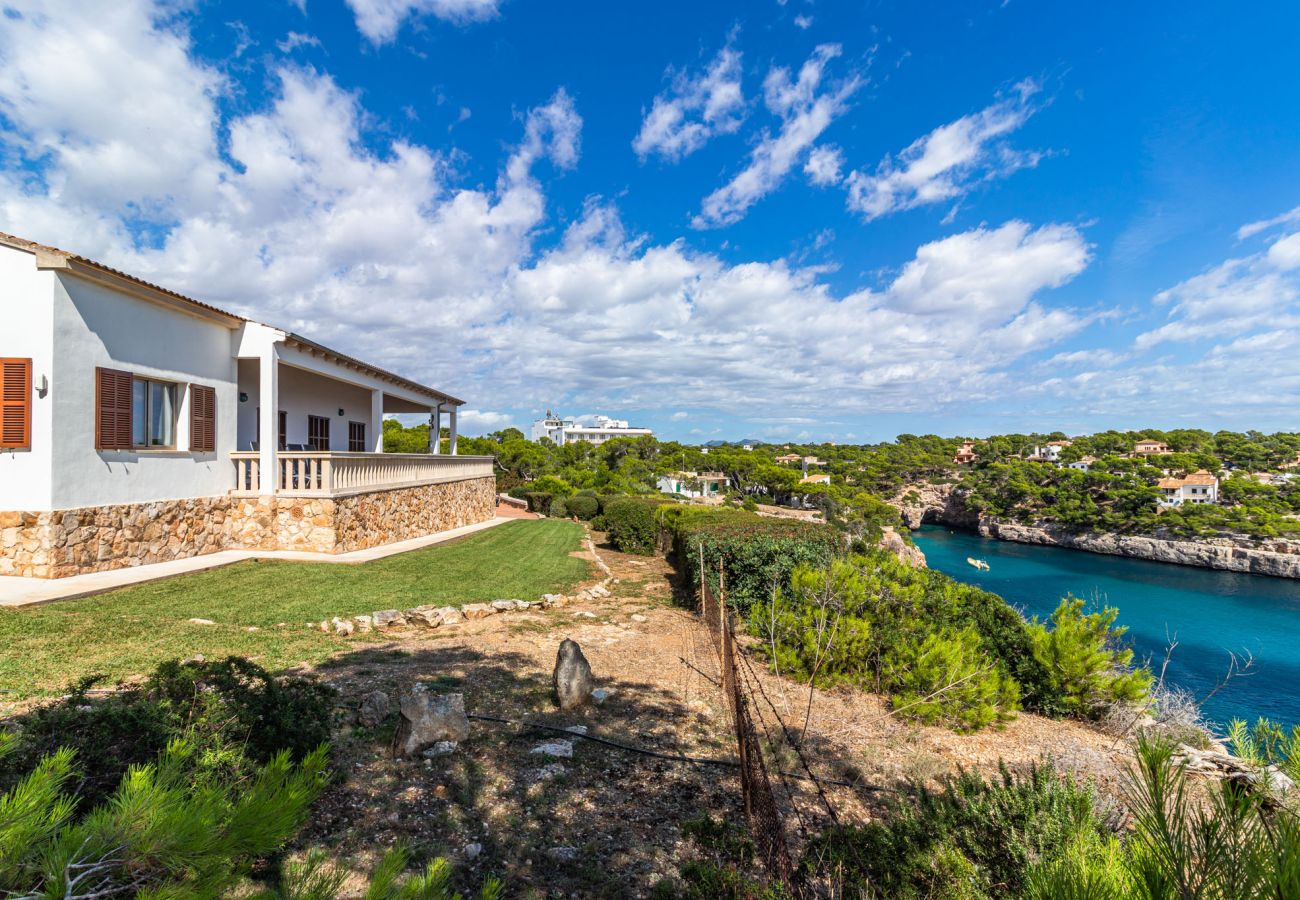 House in Cala Santanyi - Villa Can Ferrando First Line Seaview with Mediterranean Luxury