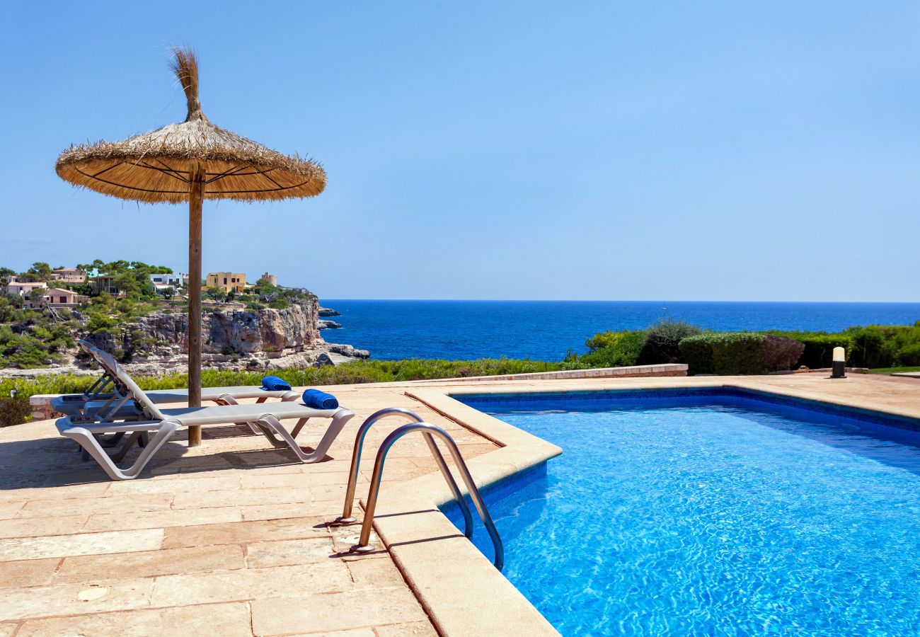 House in Cala Santanyi - Villa Can Ferrando First Line Seaview with Mediterranean Luxury