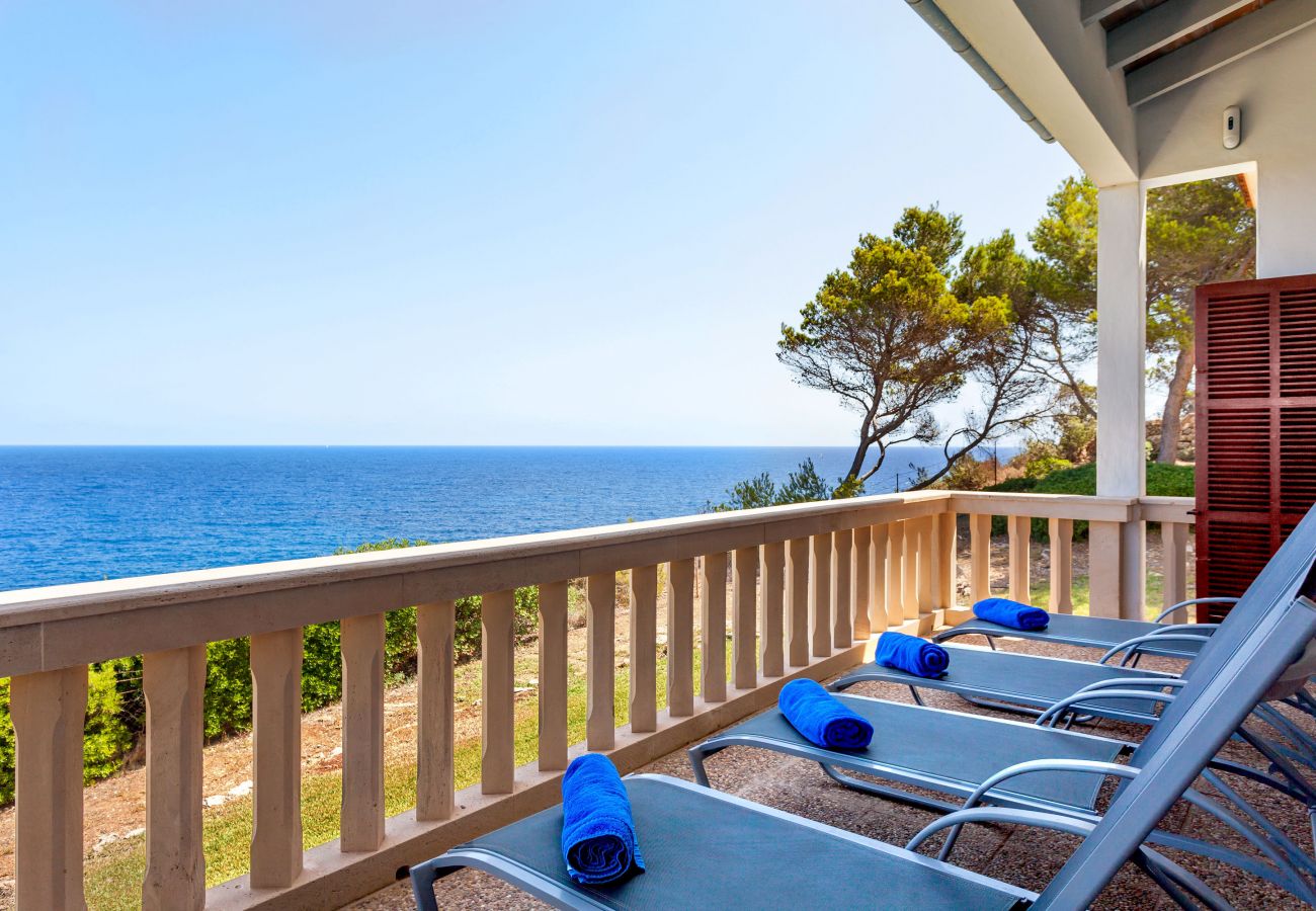 House in Cala Santanyi - Villa Can Ferrando First Line Seaview with Mediterranean Luxury