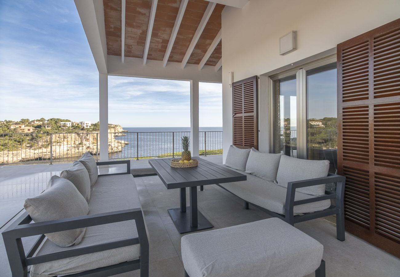 Villa in Cala Santanyi - Villa Can Ferrando First Line Seaview with Mediterranean Luxury