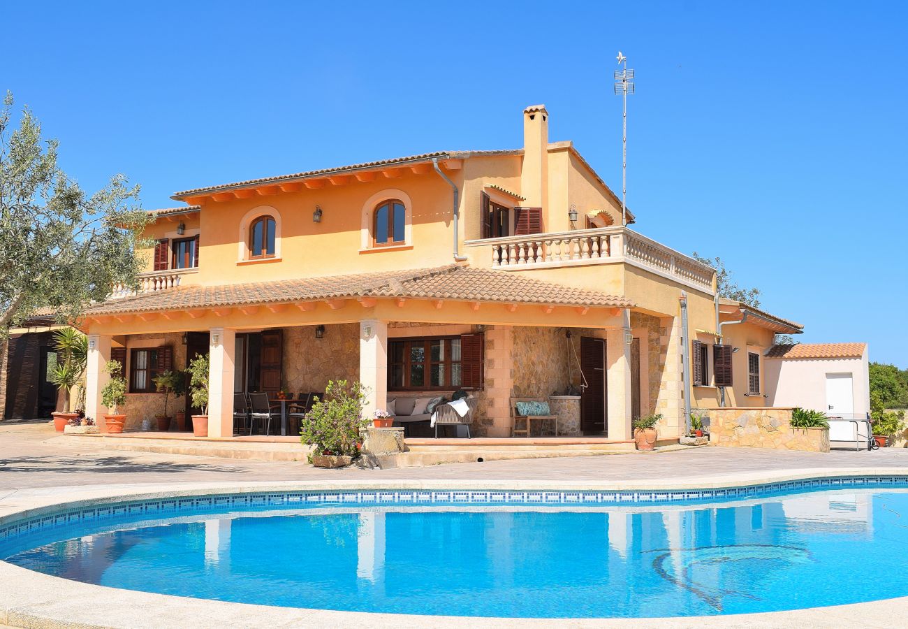 Villa in Santa Margalida - Vernissa 288 fantastic villa with private pool, large garden, barbecue and air conditioning