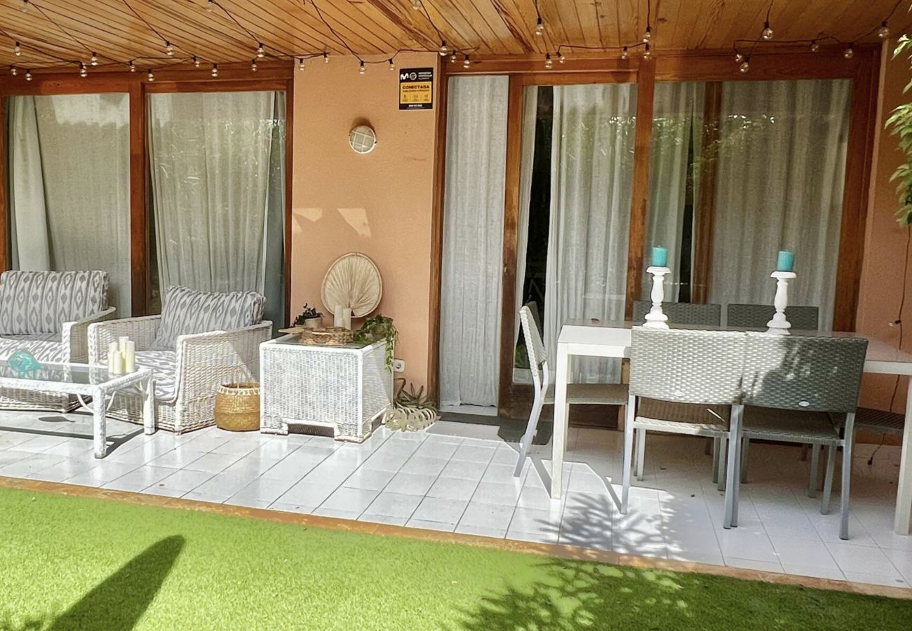 Apartment in Son Servera - Ground Floor Apartment in Port Verd with Garden and Community Pool